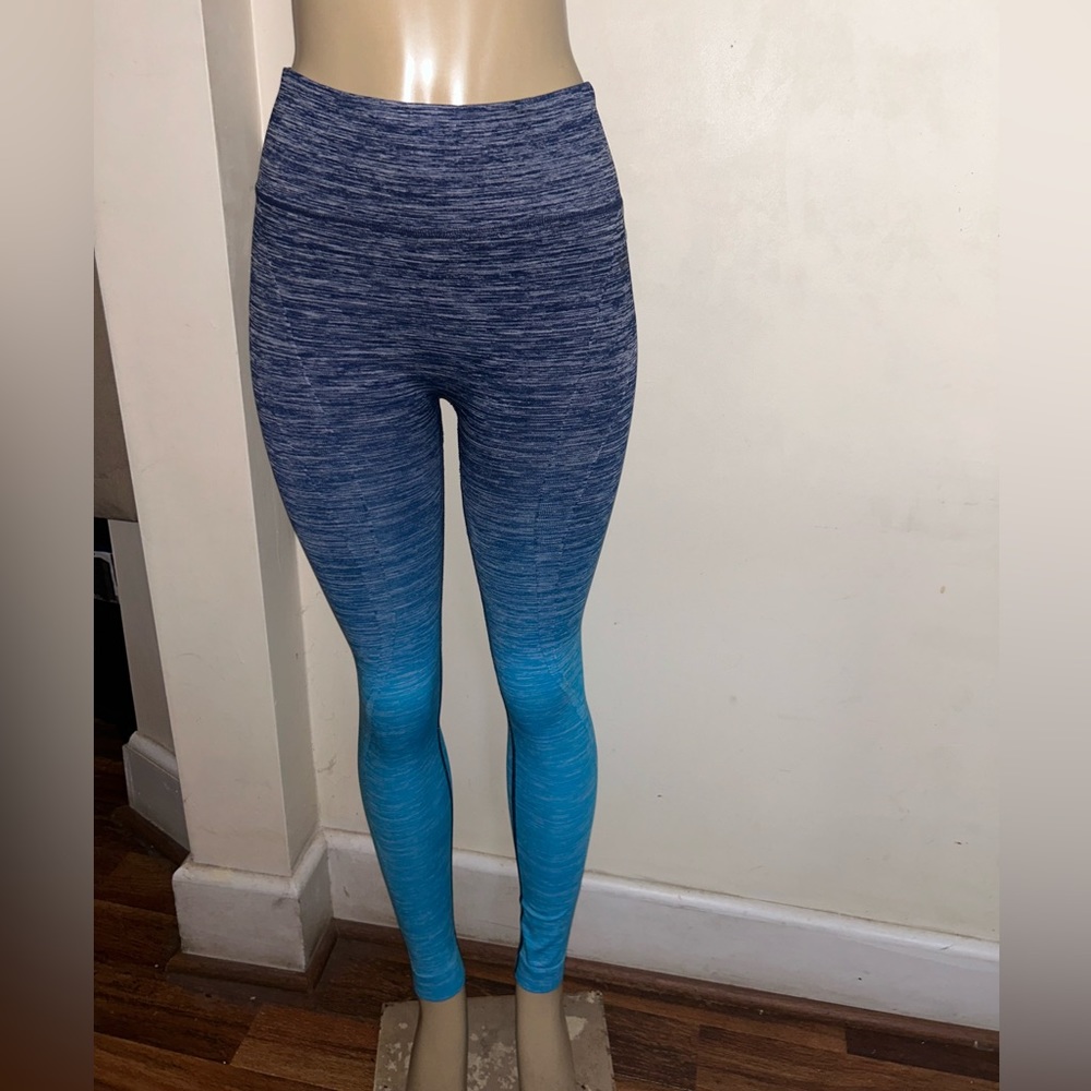 PRIME CUTE LEGGINGS Size Large